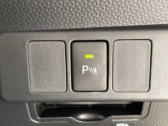 トヨタ ルーミー カスタムG 愛知県 2021(令3)年 3.7万km ファイアークォーツレッドM トヨタセーフティセンス/純正ナビ　SDカードなし/両側パワースライドドア/クルーズコントロール/バックカメラ/コーナーセンサー/純正アルミホイール/LEDヘッドライト/オートマチックハイビーム/ドライブレコーダー/衝突軽減システム/フルセグ/CD DVD/Bluetooth/ステアリングスイッチ/スマートキー/プッシュスタート