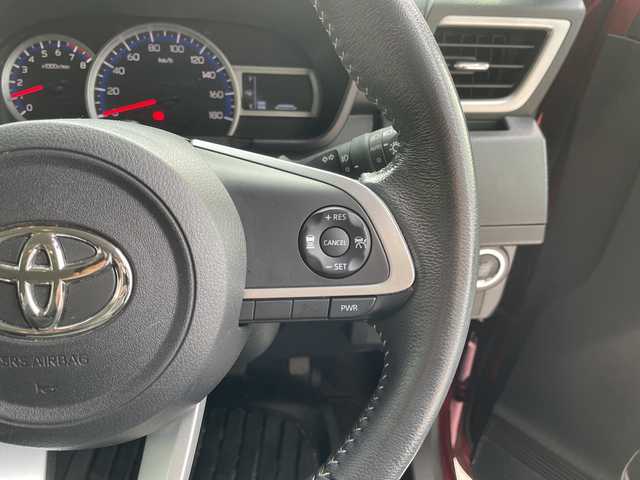 トヨタ ルーミー カスタムG 愛知県 2021(令3)年 3.7万km ファイアークォーツレッドM トヨタセーフティセンス/純正ナビ　SDカードなし/両側パワースライドドア/クルーズコントロール/バックカメラ/コーナーセンサー/純正アルミホイール/LEDヘッドライト/オートマチックハイビーム/ドライブレコーダー/衝突軽減システム/フルセグ/CD DVD/Bluetooth/ステアリングスイッチ/スマートキー/プッシュスタート