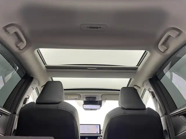 トヨタ プリウス Z 岡山県 2023(令5)年 3.7万km プラチナホワイトパールマイカ モデリスタエアロ /シグネチャーイルミ/パノラマルーフ /パノラミックビューモニター/純正12.3インチディスプレイオーディオ/ナビ/地デジ/Bluetooth/カープレイ/USB/合皮シート/シートヒーター /シートベンチレーション/パワーバックドア /セーフティセンス /レーダークルーズコントロール/LEDヘッドライト/ローダウン/アドバンスドパーク/BSM/ETC2.0/AC100V/デジタルインナーミラー/ステアリングヒーター