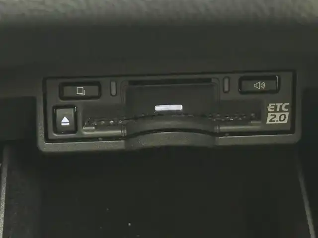 レクサス ＮＸ 450h+ Fスポーツ 愛知県 2021(令3)年 2.3万km グラファイトブラックガラスフレーク ムーンルーフ/オレンジキャリパー/ベンチレーション/純正14インチナビ/アラウンドビューモニター/フルセグTV/レクサスセーフティシステム/クルーズコントロール/ブラインドスポットモニター/衝突被害軽減システム/横滑り防止装置/コーナーセンサー/レーンキープアシスト/オートライト/オートマチックハイビーム/LEDヘッドライト/LEDフォグランプ/デジタルインナーミラー/電動リアゲート/パワーシート/シートメモリー/シートヒーター/ステアリングヒーター/ヘッドアップディスプレイ/パドルシフト/前後ドライブレコーダー/ETC2.0/純正AW/純正フロアマット/プッシュスタート/スマートキー/スペアキー