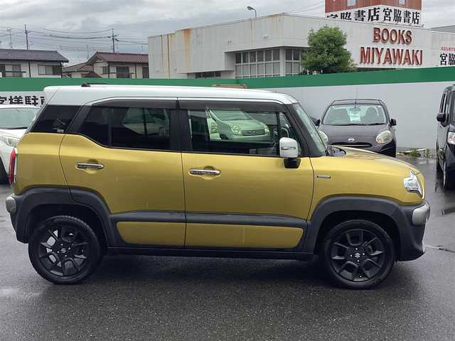 スズキ クロスビー HYBRID MZ 岡山県 2019(平31)年 5.7万km ラッシュイエローメタリック/ホワイト 2トーンルーフ 純正メモリーナビ/フルセグ/バックカメラ/Bluetooth/ビルトインETC/4WD/D/N席シートヒーター/ドライブレコーダー/スマートキー×2/プッシュスタート/パドルシフト/アイドリングストップ/クルーズコントロール/衝突被害軽減ブレーキ/レーンキープアシスト/コーナーセンサー