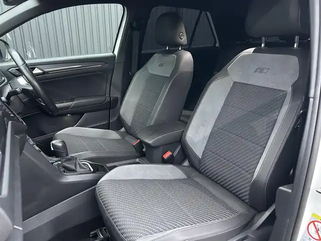 フォルクスワーゲン ＶＷ Ｔ－ロック TDI Rライン 福島県 2020(令2)年 2.4万km 白 ワンオーナー/アダプティブクルーズコントロール/ブラインドスポットモニター/レーンキープアシスト/アクティブ・インフォ・ディスプレイ/黒半革シート/パワーリアゲート/純正メモリナビ(BT/USB/CD/DVD)/AppleCarPlay/フルセグTV/バックカメラ/純正19AW/ハイビームアシスト/ドライブレコーダー(前方のみ)/ETC2.0/オートホールド/純正フロアマット/取扱説明書