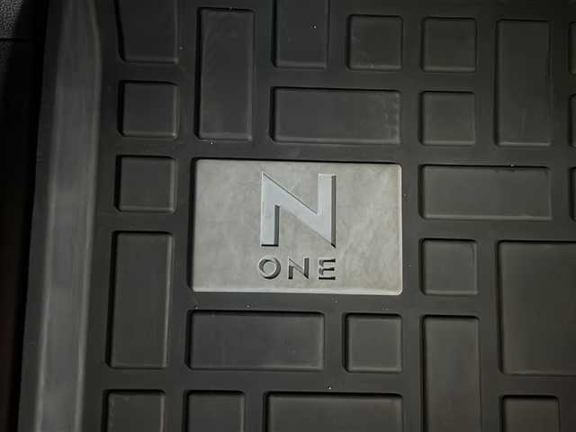 ホンダ Ｎ ＯＮＥ オリジナル 静岡県 2021(令3)年 2.3万km プレミアムアイボリーパールⅡ 純正ディスプレイオーディオ/・CD/・DVD/・ワンセグＴＶ/・Bluetooth/・USB/・AM/・FM/主要装備/・衝突軽減/・レーンキープ/・追従クルコン/・コーナーセンサー後/・バックカメラ/・ハーフレザーシート/・ステリモ/・電動パーキングブレーキ/・オートホールド/・LEDヘッドライト/・オートライト/・オートハイビーム/・スマートキー/・プッシュスタート/・純正フロアマット