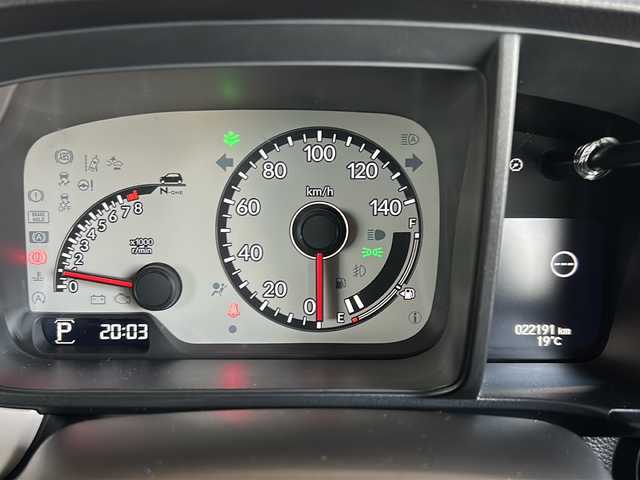 ホンダ Ｎ ＯＮＥ オリジナル 静岡県 2021(令3)年 2.3万km プレミアムアイボリーパールⅡ 純正ディスプレイオーディオ/・CD/・DVD/・ワンセグＴＶ/・Bluetooth/・USB/・AM/・FM/主要装備/・衝突軽減/・レーンキープ/・追従クルコン/・コーナーセンサー後/・バックカメラ/・ハーフレザーシート/・ステリモ/・電動パーキングブレーキ/・オートホールド/・LEDヘッドライト/・オートライト/・オートハイビーム/・スマートキー/・プッシュスタート/・純正フロアマット