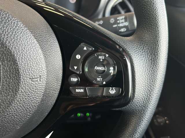 ホンダ Ｎ ＯＮＥ オリジナル 静岡県 2021(令3)年 2.3万km プレミアムアイボリーパールⅡ 純正ディスプレイオーディオ/・CD/・DVD/・ワンセグＴＶ/・Bluetooth/・USB/・AM/・FM/主要装備/・衝突軽減/・レーンキープ/・追従クルコン/・コーナーセンサー後/・バックカメラ/・ハーフレザーシート/・ステリモ/・電動パーキングブレーキ/・オートホールド/・LEDヘッドライト/・オートライト/・オートハイビーム/・スマートキー/・プッシュスタート/・純正フロアマット