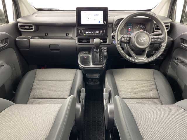 トヨタ シエンタ ハイブリッド G 道央・札幌 2022(令4)年 4.4万km アーバンカーキ ・4WD/・寒冷地仕様/・純正8インチディスプレイオーディオ/・BT&USB&AppleCarPlay&AndroidAuto/・両側パワースライドドア/・バックカメラ/・トヨタセーフティセンス/・ブラインドスポットモニター/・レーンキープアシスト/・アダプティブクルーズコントロール/・横滑り防止装置/・ビルトインETC/・AC100V/1500W/・フロントワイパーデアイサー/・ドアミラーヒーター/・LEDヘッドライト/・オートライト/・オートマチックハイビーム/・スマートキー/・積込冬タイヤスチール付
