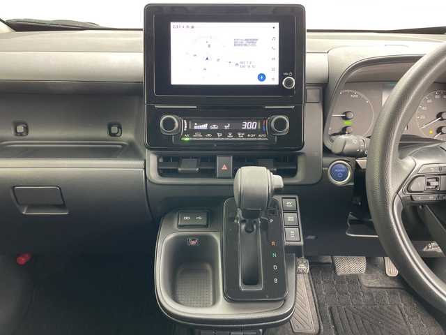 トヨタ シエンタ ハイブリッド G 道央・札幌 2022(令4)年 4.4万km アーバンカーキ ・4WD/・寒冷地仕様/・純正8インチディスプレイオーディオ/・BT&USB&AppleCarPlay&AndroidAuto/・両側パワースライドドア/・バックカメラ/・トヨタセーフティセンス/・ブラインドスポットモニター/・レーンキープアシスト/・アダプティブクルーズコントロール/・横滑り防止装置/・ビルトインETC/・AC100V/1500W/・フロントワイパーデアイサー/・ドアミラーヒーター/・LEDヘッドライト/・オートライト/・オートマチックハイビーム/・スマートキー/・積込冬タイヤスチール付