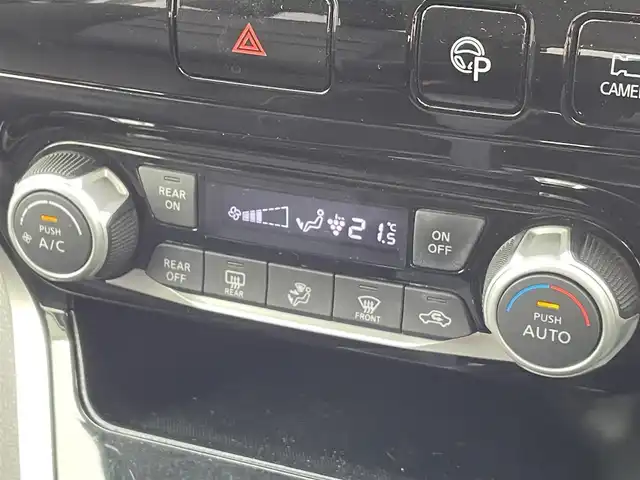 日産 セレナ ハイウェイスター G 群馬県 2017(平29)年 8.6万km ブリリアントホワイトパール 純正9型ナビ(MM516D-L)/CD・DVD・BD・SD/USB・BT・フルセグTV/両側パワースライドドア/アラウンドビューモニター/ビルトインETC/横滑り防止装置/エマージェンシーブレーキ/アイドリングストップ/純正アルミホイール/純正フロアマット/取説・保証書/スマートキー×2