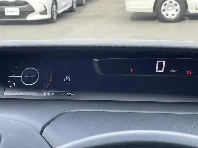 日産 セレナ ハイウェイスター G 群馬県 2017(平29)年 8.6万km ブリリアントホワイトパール 純正9型ナビ(MM516D-L)/CD・DVD・BD・SD/USB・BT・フルセグTV/両側パワースライドドア/アラウンドビューモニター/ビルトインETC/横滑り防止装置/エマージェンシーブレーキ/アイドリングストップ/純正アルミホイール/純正フロアマット/取説・保証書/スマートキー×2