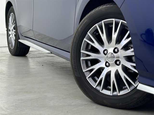 日産 ノート オーテック 福岡県 2021(令3)年 5万km オーロラフレアブルーパール 純正ＤＡナビ　/全方位カメラ　/ドラレコ　/ＥＴＣ２．０　/デジタルインナーミラー　/置くだけ充電　/コーナーセンサー　/ＡＣＣ　/エマージェンシーブレーキ　/レーンキープ　/ＢＳＭ　/ハーフレザー　/シートヒーター　/ＬＥＤ