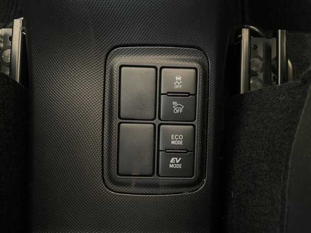 トヨタ アクア S スタイルブラック 愛知県 2018(平30)年 2.4万km ダークブルーマイカ 純正9型SDナビ/（フルセグTV/CD/DVD/BT/SD/FM/AM）/バックカメラ　/前後ドラレコ　/ＥＴＣ　/トヨタセーフティセンス/・クリアランスソナー　/・先行車発進　/・パーキングサポートブレーキ　/・衝突軽減システム　/・オートマチックハイビーム　/・レーンアシスト　/ドアバイザー　/ステアリングリモコン/純正フロアマット/純正LEDヘッドライト/フォグランプ