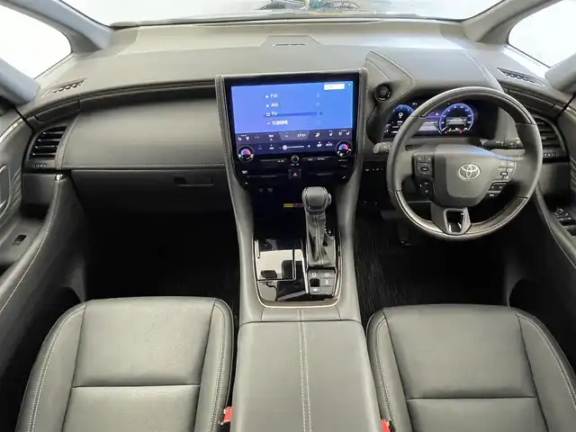 トヨタ アルファード Z 群馬県 2024(令6)年 0.7万km ブラック ４ＷＤ　フリップダウンモニター　純正１４インチディスプレイオーディオ　パノラミックビューモニター　レーダークルーズコントロール　両側パワースライドドア　パワーバックドア　デジタルルームミラー　禁煙車