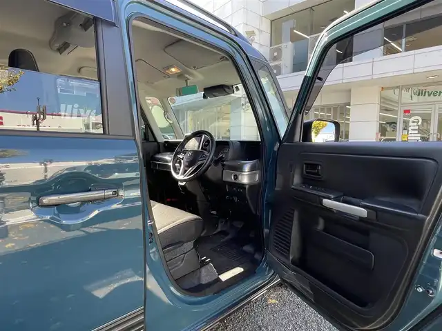 スズキ スペーシア ギア HYBRID XZターボ 岡山県 2021(令3)年 2.7万km デニムブルー ガンメタリック 2トーン 全方位モニター用カメラパッケージ/・アラウンドビューモニター/・ヘッドアップディスプレイ/ワンオーナー/純正SDナビ【CN-RZ866】/（フルセグ/BTオーディオ/DVD）/セーフティサポート/・アダクティブクルーズコントロール/・車線逸脱警報機能/・デュアルカメラブレーキサポート/ターボ/両側パワースライドドア/前席シートヒーター/ETC/ドライブレコーダー前後/取扱説明書/保証書/スペアキー×1