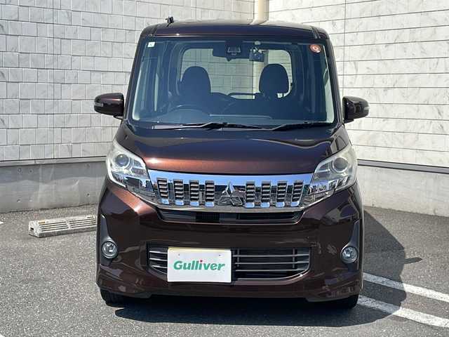 三菱 ｅＫスペース カスタムT e－アシスト 埼玉県 2015(平27)年 4.9万km ショコラブラウンP 衝突軽減ブレーキ/純正SDナビ/　【Bluetooth/フルセグTV/DVD/CD】/バックカメラ/両側パワースライド/社外ドライブレコーダー/スマートキー/スペアキー×1/スタッドレスタイヤ車載/純正フロアマット/ETC