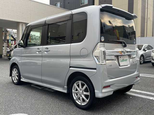 ダイハツ タント カスタム X SA 広島県 2014(平26)年 2.9万km ブライトシルバーメタリック /登録時走行距離/　　　　　　　28130キロ/社外ナビ/バックカメラ/地デジ/左後パワースライドドア/オートライト/ETC/新車時整備手帳/　　【保証書】/取扱説明書/