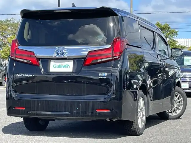トヨタ アルファードハイブリット G Fパッケージ 道央・札幌 2022(令4)年 3.7万km ブラック ４WD/純正メーカーナビ/CD/DVD/BT/フルセグ/純正フリップダウンモニター/トヨタセーフティセンス/プリクラッシュセーフティ/横滑り防止装置/レーダークルーズコントロール/レーンキープアシスト/クリアランスソナー/ブラインドスポットモニター/パーキングブレーキサポート/リアクロストラフィックアラート/ロードサインアシスト/バックカメラ/ビルトインETC2.0/ドライブレコーダー/EVMODE/ECOMODE/両側パワースライドドア/パワーバックドア/前席/２列目パワーシート/D席メモリーシート/前席シートヒーター/前席エアシート/N席/２列目オットマン/レザーシート/革巻きウッドコンビステアリング/ステアリングリモコン/ハンドルヒーター/AC100V/電動パーキング/ブレーキホールド/デジタルインナーミラー/MTモード付AT/プッシュスタート/スマートキー/LEDヘッドライト/オートライト/オートハイビーム/フォグランプ/電動格納ミラー/ウィンカーミラー/純正フロアマット/ドアバイザー/スペアキー