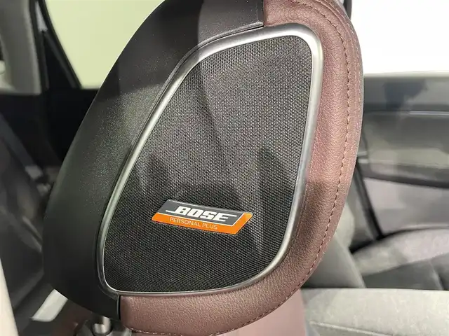 日産 オーラ G 愛知県 2023(令5)年 2.8万km ピュアホワイトパール 純正9インチナビ/BOSEサウンド/プロパイロット/衝突軽減ブレーキ/アラウンドビューモニター/ビルトインETC2.0/LEDヘッドライト/ドライブレコーダー/デジタルインナーミラー/ブラインドスポットモニター/フルセグTV/Bluetooth/コーナーセンサー/レーンキープアシスト/オートハイビーム/HDMI接続/プッシュスタート/USB接続/スマートキー/ミュージックプレイヤー接続/純正フロアマット/純正アルミホイール/オートライト/ワイヤレス充電/ウィンカーミラー/電動格納ミラー/フォグランプ/電動パーキングブレーキ/オートブレーキホールド/オートエアコン/ステアリングリモコン/