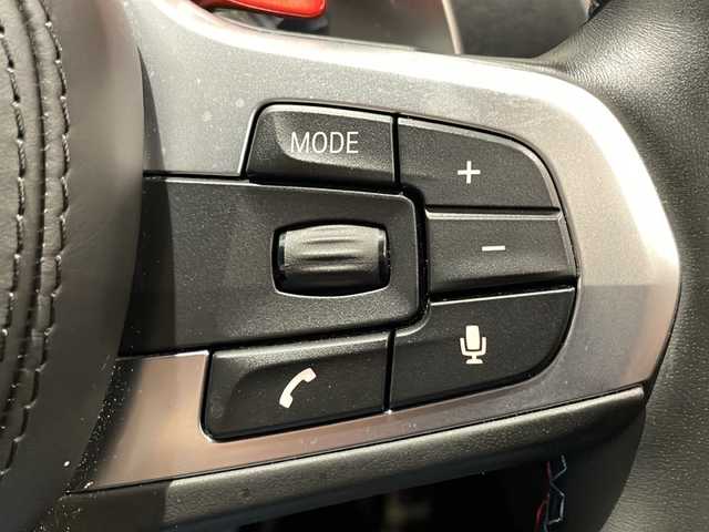 ＢＭＷ Ｍ５ 新潟県 2018(平30)年 3.5万km アルピンホワイトⅢ コンフォートパッケージ/-フロントマッサージシート/-ステアリングホイールヒーティング/-アンビエントエアパッケージ/M Performance エアロダイナミックパッケージ/-カーボンフロントスプリッター/-カーボンサイドシル/-カーボンリヤディフューザー/-カーボンリヤスポイラー/harman/kardon/HDDナビゲーションシステム/・CD/DVD/USB/TV/BT/ドライビングアシストプラス/BMWヘッドアップディスプレイ/パーキングアシストプラス/アダプティブLEDヘッドライト/オートマチックトランクリッドオペレーション/アンビエントライト/アダプティブクルーズコントロール/4ゾーンオートマチックエアコン/BMWジェスチャーコントロール/パワーシート/シートヒーター/ベンチレーション/ワイアレス充電/ドライブレコーダー/レーダー探知機