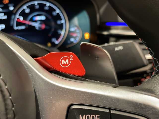 ＢＭＷ Ｍ５ 新潟県 2018(平30)年 3.5万km アルピンホワイトⅢ コンフォートパッケージ/-フロントマッサージシート/-ステアリングホイールヒーティング/-アンビエントエアパッケージ/M Performance エアロダイナミックパッケージ/-カーボンフロントスプリッター/-カーボンサイドシル/-カーボンリヤディフューザー/-カーボンリヤスポイラー/harman/kardon/HDDナビゲーションシステム/・CD/DVD/USB/TV/BT/ドライビングアシストプラス/BMWヘッドアップディスプレイ/パーキングアシストプラス/アダプティブLEDヘッドライト/オートマチックトランクリッドオペレーション/アンビエントライト/アダプティブクルーズコントロール/4ゾーンオートマチックエアコン/BMWジェスチャーコントロール/パワーシート/シートヒーター/ベンチレーション/ワイアレス充電/ドライブレコーダー/レーダー探知機