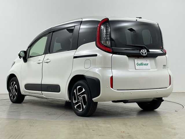 トヨタ シエンタ ハイブリッド Z 道央・札幌 2023(令5)年 2.9万km ホワイトパールクリスタルシャイン ・４ＷＤ　/ハイブリッド/・純正ディスプレイオーディオ/・ナビ/USB/Miracast/AppleCarPlay/・フルセグ/AndroidAuto/BT/・トヨタセーフティーセンス　/・プリクラッシュセーフティー　/・レーダークルーズコントロール　/・レーンディパチャーアラート　/・ＬＥＤヘッドライト　/オートハイビーム　/・インナーミラー型ドライブレコーダー/・バックカメラ/・AC100V/・ステアリングスイッチ/・両側パワースライドドア/・ビルトインETC/・スマートキー/・オートリトラミラー