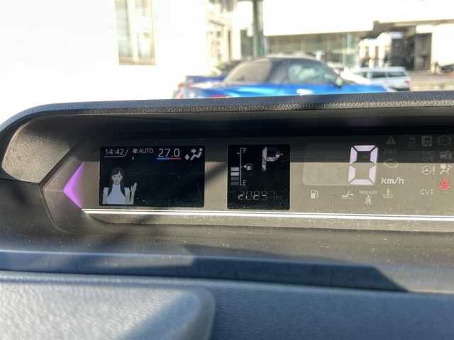 ダイハツ タント カスタム X 広島県 2023(令5)年 2.1万km シャイニングホワイトパール 純正9インチディスプレイオーディオ/　【フルセグTV/BT/USB/HDMI/AppleCarPlay】/バックカメラ/スマートアシスト/・衝突被害軽減ブレーキ/・車線逸脱抑制機能/・車線逸脱警報/・車線逸脱制御/・標識認識機能/・ふらつき警報機能/両側パワースライドドア/ハーフレザーシート/前席シートヒーター/クリアランスソナー/ETC/ドライブレコーダー/オートホールド/オートリトラミラー/オートライト/純正LEDライト/フォグランプ/スマートキー/プッシュスタート/アイドリングストップ/純正アルミホイール 14インチ/純正ドアバイザー/ロールサンシェード/ウインカーミラー/純正フロアマット/リアプライバシーガラス/スペアキー×1【スマートキー】/取扱説明書