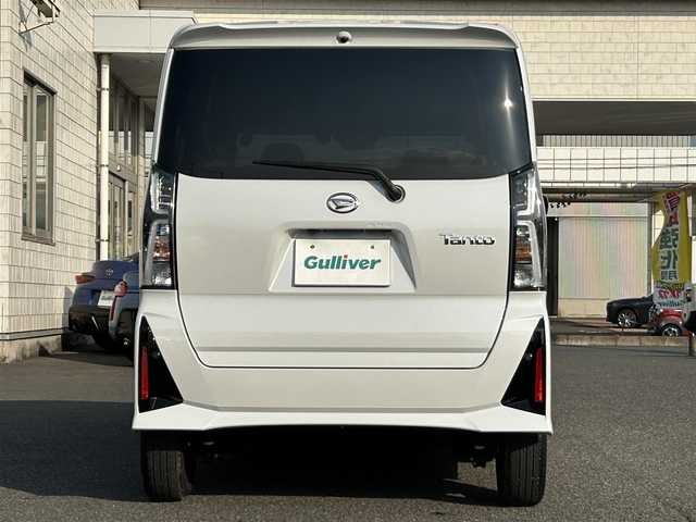 ダイハツ タント カスタム X 広島県 2023(令5)年 2.1万km シャイニングホワイトパール 純正9インチディスプレイオーディオ/　【フルセグTV/BT/USB/HDMI/AppleCarPlay】/バックカメラ/スマートアシスト/・衝突被害軽減ブレーキ/・車線逸脱抑制機能/・車線逸脱警報/・車線逸脱制御/・標識認識機能/・ふらつき警報機能/両側パワースライドドア/ハーフレザーシート/前席シートヒーター/クリアランスソナー/ETC/ドライブレコーダー/オートホールド/オートリトラミラー/オートライト/純正LEDライト/フォグランプ/スマートキー/プッシュスタート/アイドリングストップ/純正アルミホイール 14インチ/純正ドアバイザー/ロールサンシェード/ウインカーミラー/純正フロアマット/リアプライバシーガラス/スペアキー×1【スマートキー】/取扱説明書