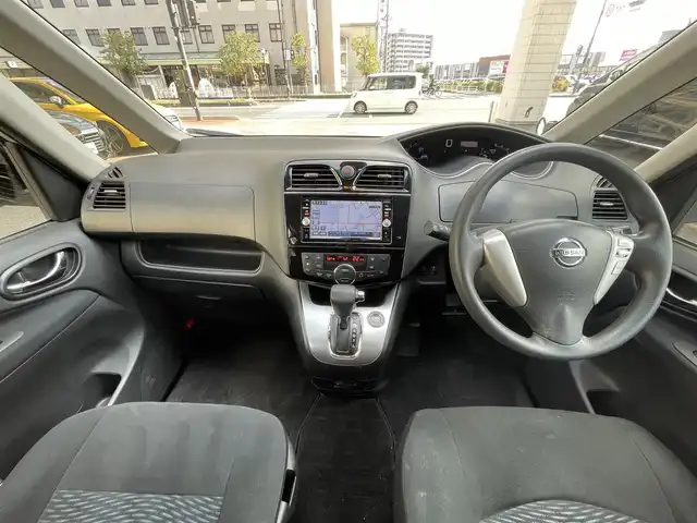 日産 セレナ 20X Vセレ +セーフ Sハイブリッド 岡山県 2015(平27)年 9万km ブリリアントシルバー 登録時走行距離89461キロ/純正SDナビ/AM/FM/Bluetooth/TV/SD/DVD/バックカメラ/クルーズコントロール/アイドリングストップ/両側パワースライドドア/純正15インチAW/スマートキー/プッシュスタート/ビルトインETC