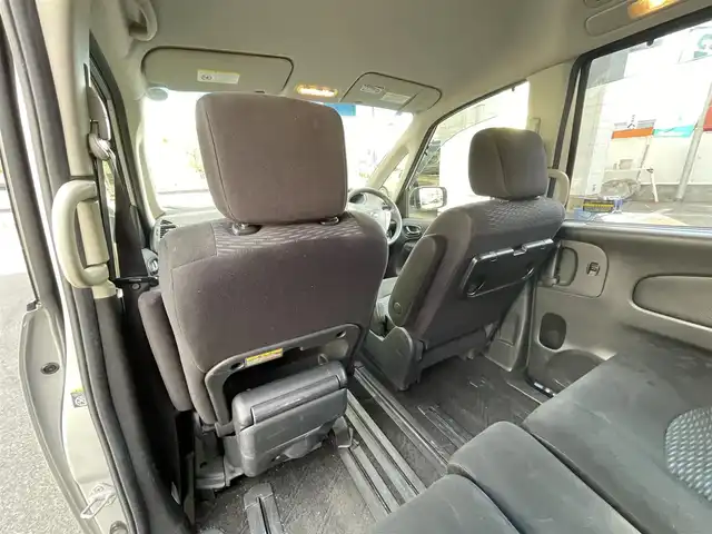 日産 セレナ 20X Vセレ +セーフ Sハイブリッド 岡山県 2015(平27)年 9万km ブリリアントシルバー 登録時走行距離89461キロ/純正SDナビ/AM/FM/Bluetooth/TV/SD/DVD/バックカメラ/クルーズコントロール/アイドリングストップ/両側パワースライドドア/純正15インチAW/スマートキー/プッシュスタート/ビルトインETC