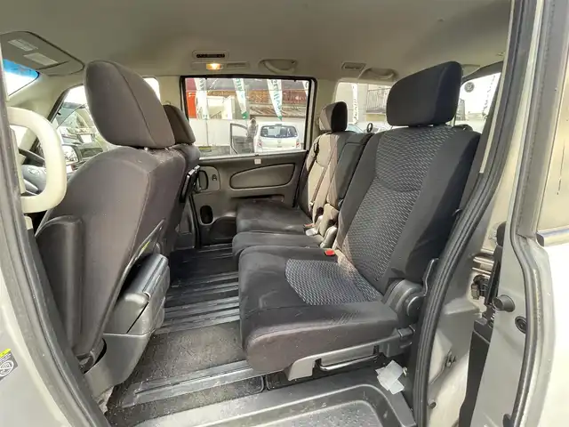 日産 セレナ 20X Vセレ +セーフ Sハイブリッド 岡山県 2015(平27)年 9万km ブリリアントシルバー 登録時走行距離89461キロ/純正SDナビ/AM/FM/Bluetooth/TV/SD/DVD/バックカメラ/クルーズコントロール/アイドリングストップ/両側パワースライドドア/純正15インチAW/スマートキー/プッシュスタート/ビルトインETC