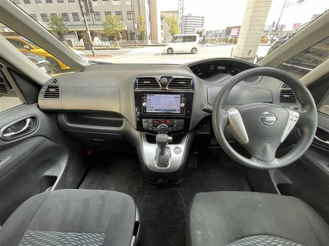 日産 セレナ 20X Vセレ +セーフ Sハイブリッド 岡山県 2015(平27)年 9万km ブリリアントシルバー 登録時走行距離89461キロ/純正SDナビ/AM/FM/Bluetooth/TV/SD/DVD/バックカメラ/クルーズコントロール/アイドリングストップ/両側パワースライドドア/純正15インチAW/スマートキー/プッシュスタート/ビルトインETC