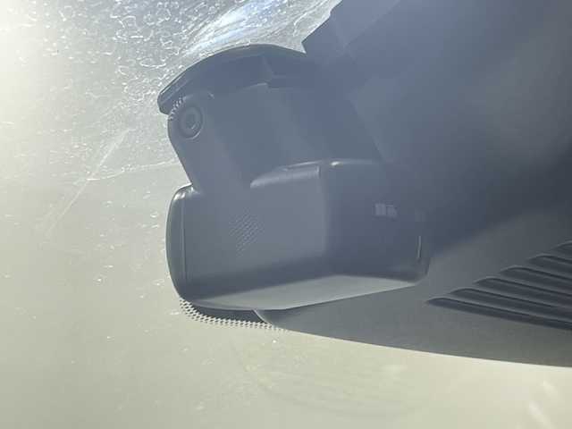 日産 ノート S 神奈川県 2021(令3)年 2.2万km ダークメタルグレー 純正9インチナビ/（AM/FM/フルセグTV/Bluetooth/CD/iPod）/インテリジェントアラウンドビューモニター/インテリジェントルームミラー/LEDヘッドランプ/前方ドライブレコーダー【DH5-D】/ブラインドスポットモニター【BSM】/純正フロアマット/オートライト/オートマチックハイビーム/アイドリングストップ/ウィンカーミラー/電動格納ミラー/プッシュスタート/スマートキー/インテリジェント エマージェンシーブレーキ/踏み間違い衝突防止アシスト/フロント&バックソナー/後側方車両検知警報【BSW】/後退時車両検知警報【RCTA】/取扱説明書/スペアキー