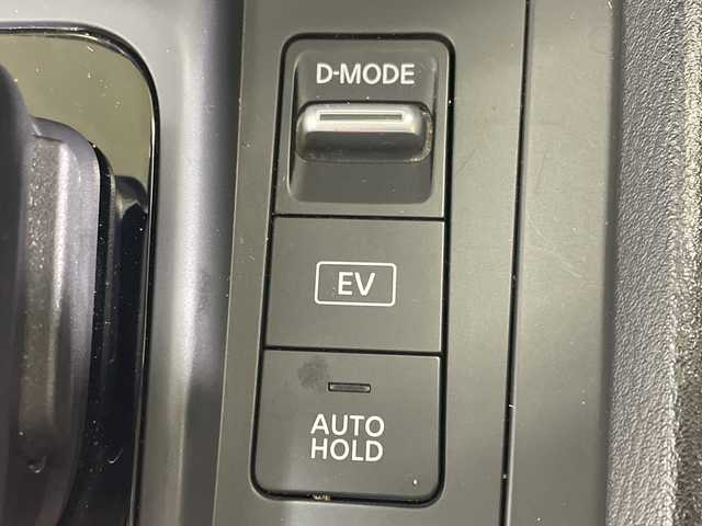 日産 ノート S 神奈川県 2021(令3)年 2.2万km ダークメタルグレー 純正9インチナビ/（AM/FM/フルセグTV/Bluetooth/CD/iPod）/インテリジェントアラウンドビューモニター/インテリジェントルームミラー/LEDヘッドランプ/前方ドライブレコーダー【DH5-D】/ブラインドスポットモニター【BSM】/純正フロアマット/オートライト/オートマチックハイビーム/アイドリングストップ/ウィンカーミラー/電動格納ミラー/プッシュスタート/スマートキー/インテリジェント エマージェンシーブレーキ/踏み間違い衝突防止アシスト/フロント&バックソナー/後側方車両検知警報【BSW】/後退時車両検知警報【RCTA】/取扱説明書/スペアキー