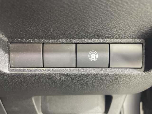 日産 ノート S 神奈川県 2021(令3)年 2.2万km ダークメタルグレー 純正9インチナビ/（AM/FM/フルセグTV/Bluetooth/CD/iPod）/インテリジェントアラウンドビューモニター/インテリジェントルームミラー/LEDヘッドランプ/前方ドライブレコーダー【DH5-D】/ブラインドスポットモニター【BSM】/純正フロアマット/オートライト/オートマチックハイビーム/アイドリングストップ/ウィンカーミラー/電動格納ミラー/プッシュスタート/スマートキー/インテリジェント エマージェンシーブレーキ/踏み間違い衝突防止アシスト/フロント&バックソナー/後側方車両検知警報【BSW】/後退時車両検知警報【RCTA】/取扱説明書/スペアキー