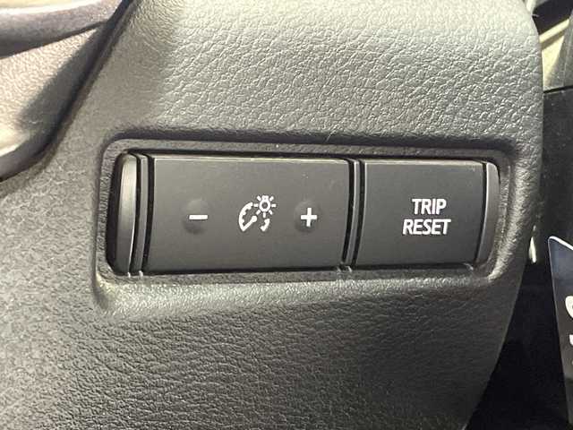 日産 ノート S 神奈川県 2021(令3)年 2.2万km ダークメタルグレー 純正9インチナビ/（AM/FM/フルセグTV/Bluetooth/CD/iPod）/インテリジェントアラウンドビューモニター/インテリジェントルームミラー/LEDヘッドランプ/前方ドライブレコーダー【DH5-D】/ブラインドスポットモニター【BSM】/純正フロアマット/オートライト/オートマチックハイビーム/アイドリングストップ/ウィンカーミラー/電動格納ミラー/プッシュスタート/スマートキー/インテリジェント エマージェンシーブレーキ/踏み間違い衝突防止アシスト/フロント&バックソナー/後側方車両検知警報【BSW】/後退時車両検知警報【RCTA】/取扱説明書/スペアキー