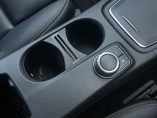 メルセデス・ベンツ ＣＬＡ２２０ 4MATIC 山梨県 2018(平30)年 2.2万km コスモスブラック ・本革シート/・シートヒーター/・ディスタンスパイロットディストロニック/・アクティブブレーキアシスト/・アテンションアシスト/・ブラインドスポットアシスト/・レーンキープアシスト/・ETC/・オートLEDヘッドランプ/・純正18インチAW/・キーレスゴー/・パークトロニック/・アイドリングストップ