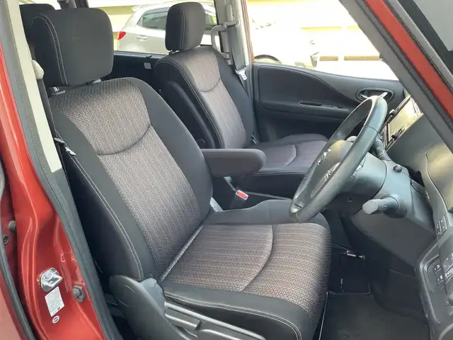 日産 セレナ ハイウェイS G S HV Aセーフ 兵庫県 2014(平26)年 3.9万km プレミアムディープコーラルM 純正ナビ/ドライブレコーダー一体型ルームミラー/ETC/クルーズコントロール/アイドリングストップ/ヒルスタートアシスタント/アラウンドビューモニター/フロント/バックソナー/エマージェンシーブレーキ/LDW(車線逸脱警報)/踏み間違い衝突防止アシスト/ふらつき警報/パワースライドドア(運転席側/助手席側)/ハロゲンヘッドランプ/オートライト/フロントフォグランプ/ボディ同色電動格納ドアミラー/ウィンカーミラー/革巻きステアリングホイール/SRSエアバック(運転席/助手席)/プラズマクラスター付オートエアコン/リアオートエアコン/ブラックジャガード織物/トリコットコンビシート/折りたたみ格納式パーソナルテーブル(2列目)/インテリジェントキー/プッシュエンジンスターター