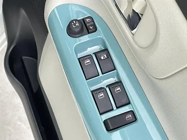 ダイハツ ムーヴ キャンバス G メイクアップ VS SAⅢ 千葉県 2021(令3)年 3.4万km パールホワイトⅢ/ファインミントメタリック 2トーン 純正８インチナビ（NSZN-X71D）/・フルセグＴTV/・Ｂｌｕｅｔｏｏｔｈ接続/・CD/DVD再生/アラウンドビューモニター/バックモニター/オートエアコン/シートヒーター/ステアリングリモコン/ＥＴＣ/プッシュスタート/スマートキー/両側パワースライドドア/LEDヘッドライト/LEDフォグランプ/スマートアシストIII/・衝突警報機能/・誤発進抑制機能/・先行車発進お知らせ機能/・車線逸脱警報機能/・オートハイビーム機能