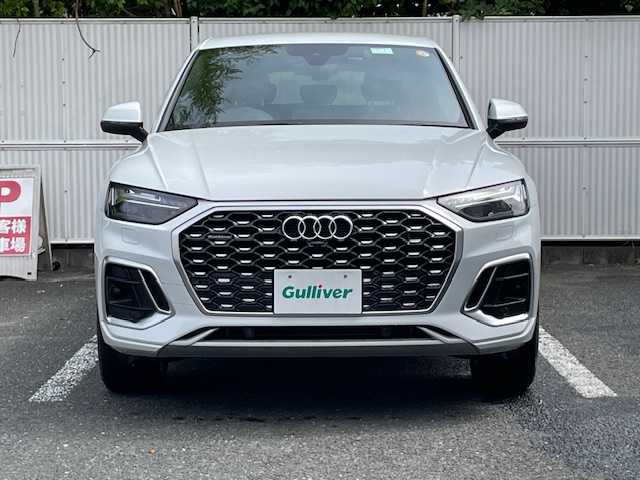 アウディ Ｑ５ SB 40TDIクワトロ Sライン 茨城県 2022(令4)年 1.3万km グレイシアホワイトメタリック ワンオーナー　/アダプティブクルーズコントロール　/バーチャルコックピット/Audiプレセンス/Audiアクティブブレーンアシスト/Audiサイドアシスト/サラウンドビューカメラ　/純正ナビ　/フルセグＴＶ　/ＥＴＣ２．０　/純正アルミホイール　/パークアシスト　/ハーフレザーシート/D+N席電動シート/D席メモリーシート/全席ヒートシーター　/ダウンヒルアシストコントロール/保証書/取扱説明書