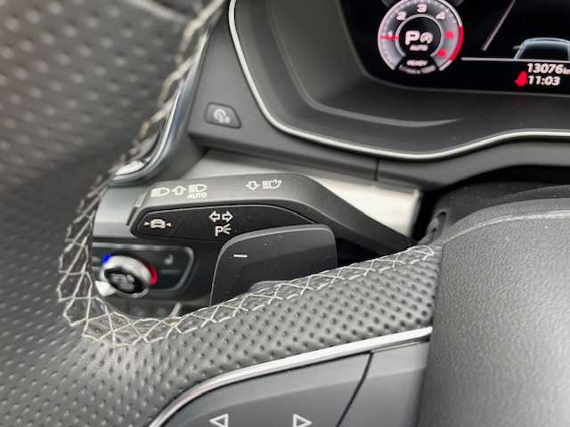 アウディ Ｑ５ SB 40TDIクワトロ Sライン 茨城県 2022(令4)年 1.3万km グレイシアホワイトメタリック ワンオーナー　/アダプティブクルーズコントロール　/バーチャルコックピット/Audiプレセンス/Audiアクティブブレーンアシスト/Audiサイドアシスト/サラウンドビューカメラ　/純正ナビ　/フルセグＴＶ　/ＥＴＣ２．０　/純正アルミホイール　/パークアシスト　/ハーフレザーシート/D+N席電動シート/D席メモリーシート/全席ヒートシーター　/ダウンヒルアシストコントロール/保証書/取扱説明書
