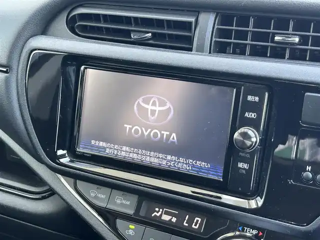 トヨタ アクア S スタイルブラック 静岡県 2016(平28)年 3.1万km ダークブルーマイカ 特別仕様車/トヨタセーフティセンス/純正ＳＤナビ/ＢＴオーディオ/フルセグＴＶ/ドラレコ/ＥＴＣ/純正フロアマット/プッシュスタート/スマートキー/プロジェクター式ハロゲンヘッドライト/LDA/オートハイビーム/コーナーセンサー/社外１５ＡＷ