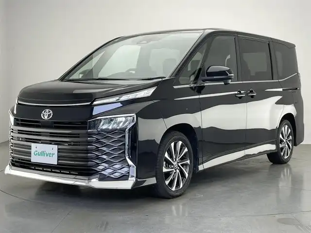 トヨタ ヴォクシー S－Z 愛知県 2022(令4)年 3.6万km アティチュードブラックマイカ 純正１０．５型ナビＴＶ　純正１４型後席モニター　禁煙　快適利便Ｈｉｇｈ　シートヒーター　デジタルインナミラー　パワーバックドア　オットマン　バックカメラ　衝突軽減　追従クルコン　ＨＤＭＩ　ハーフレザー　セーフティセンス　HUD　コーナーセンサー　LEDオートライト