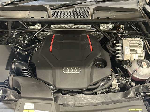 アウディ ＳＱ５ 新潟県 2022(令4)年 3.8万km ミトスブラックメタリック パノラマサンルーフ/レザーパッケージ/・ファインナッパレザーダイヤモンドステッチ/・Bang & Olufsen 3D アドバンストサウンドシステム/・シートヒーター（フロント/リヤ）/コンフォートパッケージ/・スマートフォンワイヤレスチャージング/リヤシートUSBチャージング/・ステアリングヒーター/マトリクスLEDライト/バーチャルコックピット/MMI ナビゲーション/Apple Car Play/Android Auto/TVチューナー/サラウンドビューカメラ/アダプティブクルーズコントロール/アクティブレーンアシスト/アウディプレセンスシティ/アウディサイドアシスト/パワーシート/ETC2.0/ドライブレコーダー