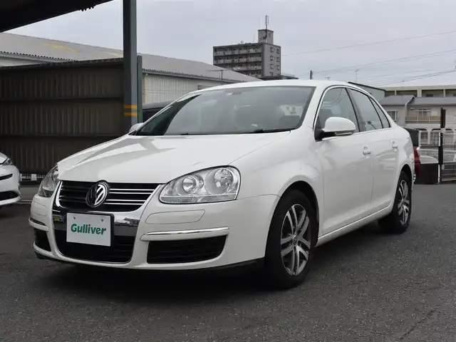 フォルクスワーゲン ジェッタ 2．0 福岡県 2006(平18)年 5.3万km 白 　VWジェッタ　2.0　/社外HDDナビ/　　CD/DVD　/　　CN-HDS625D/バックカメラ/ETC/電格ミラー/取扱説明書あり/スペアキーあり