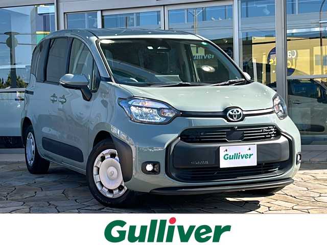 トヨタ シエンタ G 静岡県 2022(令4)年 3.5万km アーバンカーキ 純正メモリナビ/・フルセグＴＶ/・Bluetooth/・USB/・AM/・FM/主要装備/・両側パワスラ/・衝突軽減/・レーンキープ/・追従クルコン/・コーナーセンサー前後/・全方位カメラ/・ETC/・録画機能付きデジタルインナーミラー/・MTモード付/・ステリモ/・LEDヘッドライト/・オートライト/・オートハイビーム/・フォグランプ/・社外フロアマット/・スマートキー/・プッシュスタート