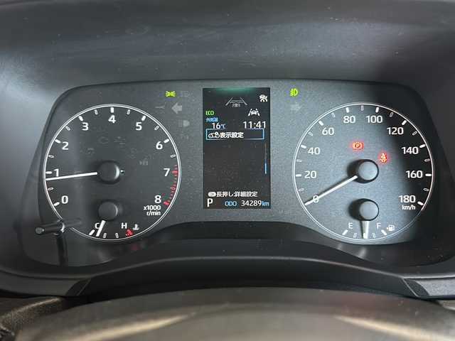 トヨタ シエンタ G 静岡県 2022(令4)年 3.5万km アーバンカーキ 純正メモリナビ/・フルセグＴＶ/・Bluetooth/・USB/・AM/・FM/主要装備/・両側パワスラ/・衝突軽減/・レーンキープ/・追従クルコン/・コーナーセンサー前後/・全方位カメラ/・ETC/・録画機能付きデジタルインナーミラー/・MTモード付/・ステリモ/・LEDヘッドライト/・オートライト/・オートハイビーム/・フォグランプ/・社外フロアマット/・スマートキー/・プッシュスタート