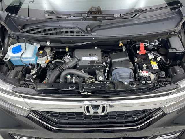 ホンダ Ｎ ＢＯＸ カスタム G L ターボ ホンダセンシング 三重県 2020(令2)年 1.1万km クリスタルブラックパール 禁煙車/純正7型ナビ/・CD・DVD・BT・フルセグTV・SD・AM・FM/バックカメラ/衝突軽減/レーンキープ/レーダークルーズコントロール/オートライト/両側電動/運転席・助手席シートヒーター/パドルシフト/LEDヘッドライト/前後ドライブレコーダー/ビルトインETC/純正フロアマット/純正インチアルミ/黒色ハーフレザーシート/革巻きステアリング/ステアリングスイッチ/スマートキー/スペアキー