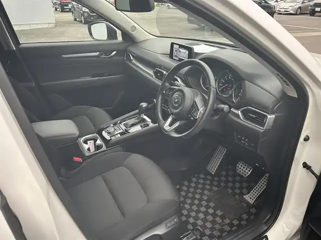 マツダ ＣＸ－５ XD プロアクティブ 愛媛県 2019(平31)年 4.7万km スノーフレイクホワイトパールマイカ 純正ナビ（Bluetooth/CD/DVD/フルセグTV)/全方位カメラ/ETC/ステアリングヒーター/シートヒーター/パワーシート/メモリーシート/前ドライブレコーダー/アダプティブクルーズコントロール/純正19インチアルミホイール/純正フロアマット/LEDヘッドライト/フォグランプ/スマートキー/スペアキー1本/ABS/横滑り防止装置/レーンキープアシスト/盗難防止装置/衝突被害軽減システムクルーズコントロール
