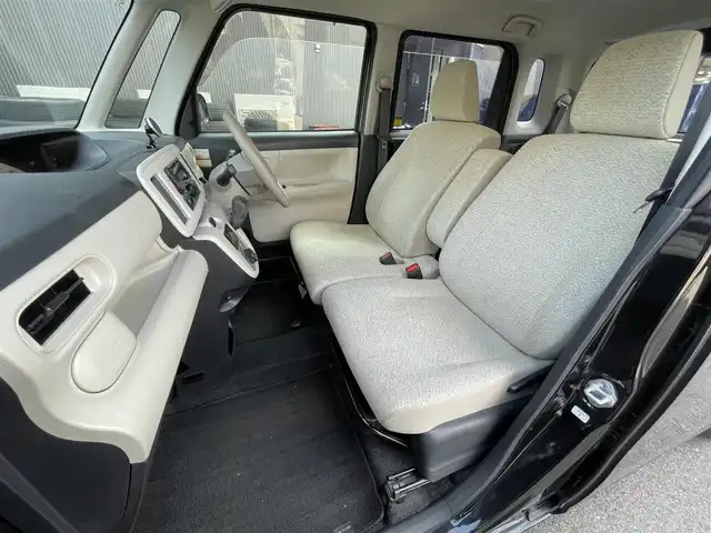 ダイハツ ムーヴ キャンバス X 滋賀県 2017(平29)年 8.4万km ブラックマイカメタリック 純正オーディオ/【CD/USB/AUX】/両側スライドドア/前方ドライブレコーダー/オートライト/純正フロアマット/ドアバイザー/プッシュスタート/スマートキー