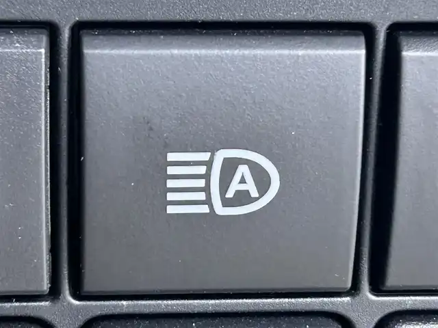 トヨタ ランドクルーザー プラド TX Lパッケージ マットブラED 道央・札幌 2022(令4)年 3.1万km アティチュードブラックマイカ ・４WD/・サンルーフ/・純正ナビ/　CD/DVD/SD/BT/フルセグ/・バックカメラ/・ビルトインETC/・純正前方ドライブレコーダー/・トヨタセーフティセンス/・プリクラッシュセーフティ/・レーンディパーチャーアラート/・レーダークルーズコントロール/・クリアランスソナー/・オートハイビーム/・ベージュレザーシート/・パワーシート/・シートヒーター/・シートベンチレーション/・LEDヘッドライト/・フォグライト/・オートライト/・純正フロアマット/・ドアバイザー/・ルーフレール/・純正18インチAW