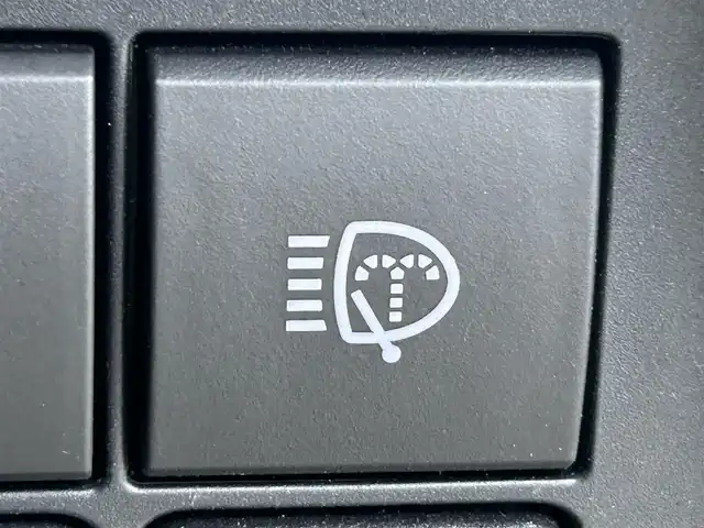 トヨタ ランドクルーザー プラド TX Lパッケージ マットブラED 道央・札幌 2022(令4)年 3.1万km アティチュードブラックマイカ ・４WD/・サンルーフ/・純正ナビ/　CD/DVD/SD/BT/フルセグ/・バックカメラ/・ビルトインETC/・純正前方ドライブレコーダー/・トヨタセーフティセンス/・プリクラッシュセーフティ/・レーンディパーチャーアラート/・レーダークルーズコントロール/・クリアランスソナー/・オートハイビーム/・ベージュレザーシート/・パワーシート/・シートヒーター/・シートベンチレーション/・LEDヘッドライト/・フォグライト/・オートライト/・純正フロアマット/・ドアバイザー/・ルーフレール/・純正18インチAW